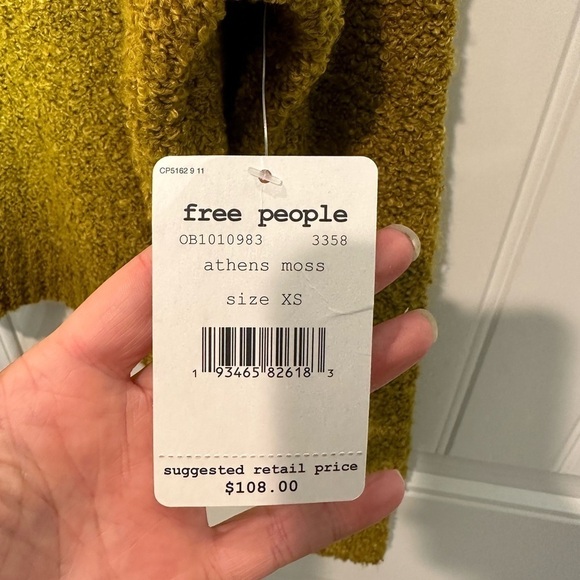Free People Oversized Sweater Yellow/Green - Picture 4 of 8